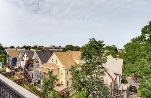 4 Mi to Fenway Park Pet-Friendly Dorchester Apt! - Photo 23