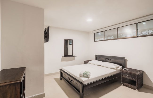 Aparta Hotel Roca Marina - Photo 7