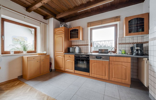 Beautiful Holiday Home in Viechtach With Views - Photo 28