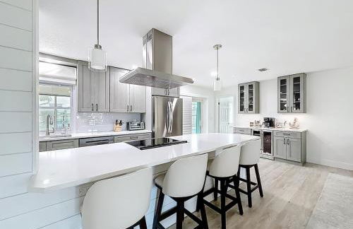 Heated Saltwater Pool Retreat Near PGA Sleeps 8 - Foto 4