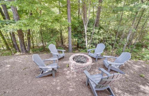 Hot Tub and EV Charger Helen Getaway with Views! - Photo 31