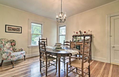 Millburn House with Deck - Walk to NYC Transit! - Foto 2