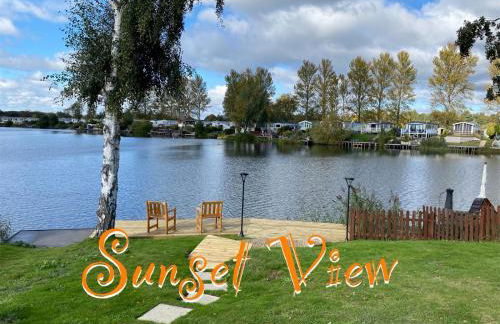 Tattershall Lakes Sunset View Caravan Lakeside, Hot Tub, Garden, Private Fishing Peg & WiFi - Foto 34