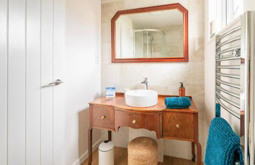 Comfortable 4-Bedroom Heaven in Thetford - Foto 6