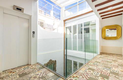 Harinas Central Apartments by Valcambre - Photo 8