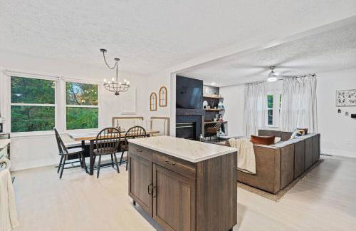 ShenandoahEscape~HotTub~OutdoorCinema~DogFriendly - Foto 12