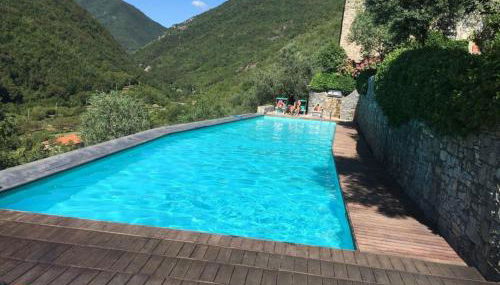 Castelletto With Mountain View - Photo 3