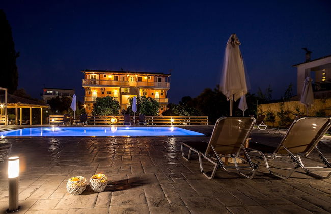 Yria ntn Studios - Photo 17