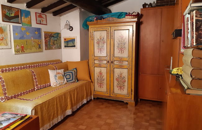 Cozy Detached House, Wide Garden, Wifi - Foto 14