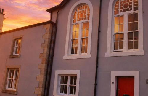 The Old Court House & Jail - Photo 3