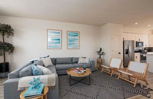 New Intown Waterfront Townhome wPool & Location - Foto 17