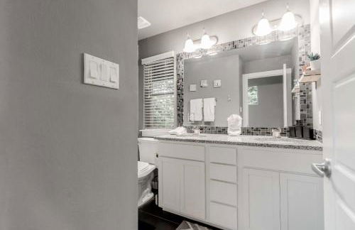 Hot Tub Deck BBQ Grill Patio Dog Friendly - Foto 52