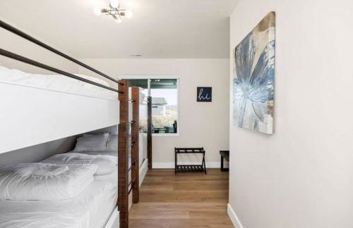 Luxury Lodge with Hot Tub, Theater and Pickleball Court - Foto 14