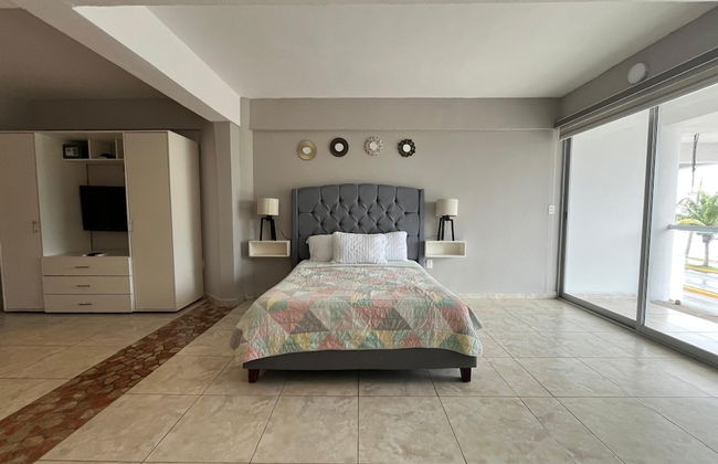 Spacious oceanfront loft # A1 - Photo 6