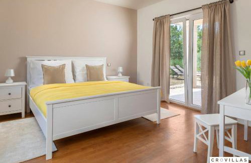 Erica Hvar - Foto 21