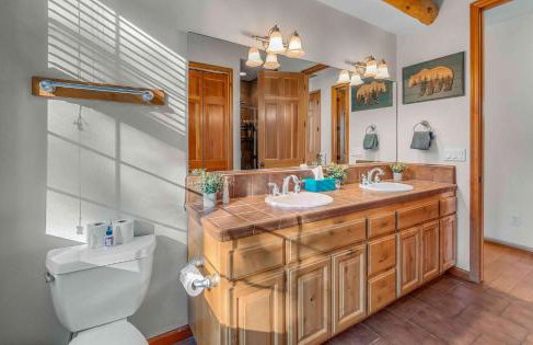 Fully Remodeled Tahoe Retreat with Game Room and Hot Tub - Foto 67