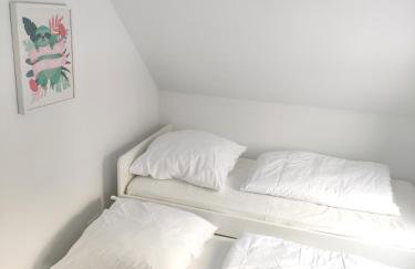 Ferienhaus Laura 70qm bis 5 Gäste mit Fass-Sauna, Whirlpool April bis Oktober, 75qm Terrasse und eingezäunten Garten Haustiere willkommen - Photo 22