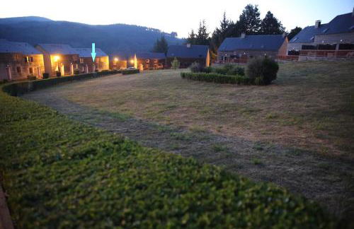 Gîte du Gua des Brasses au bord du lac de la Raviège - Foto 42
