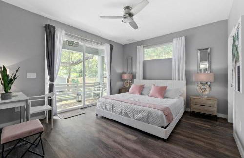 Secret Pool Cabana- Mins to Downtown and Beach - Foto 28