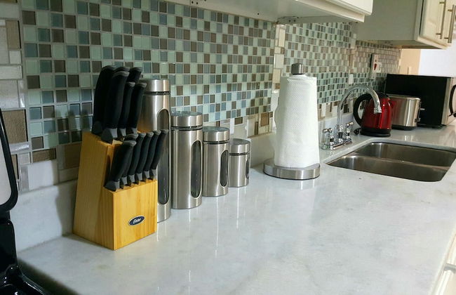 New Kingston Guest Apartment at Donhead - Foto 33