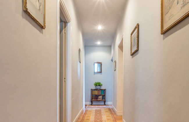 Palacio Real - Photo 43