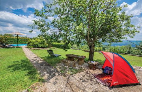 Four-Bedroom Holiday Home In Groznjan - Foto 9