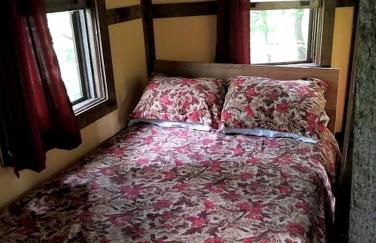 Tree Top Cabin in Crumpler, North Carolina - Foto 5