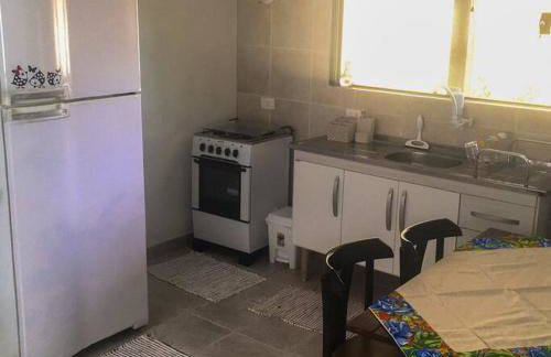 Cantinho para descansar à 200mts da praia. - Foto 48