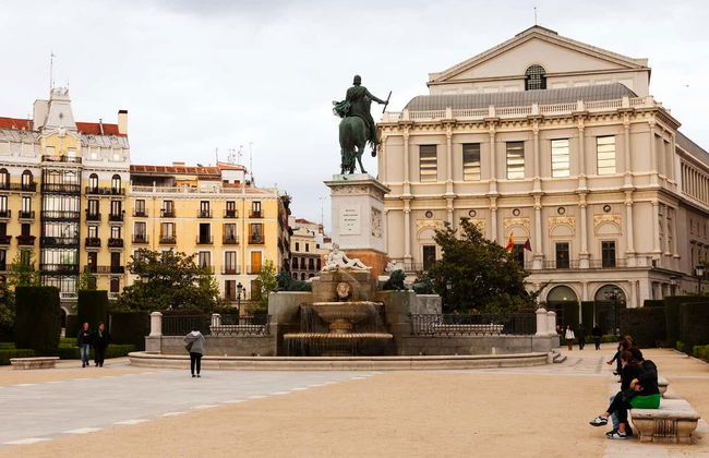Madrid Bike Tour - Photo 2