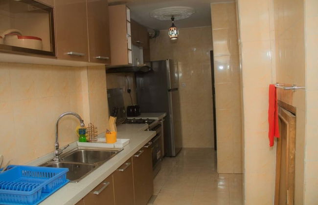 Home Away From Home in Gowon Estate -0904 937 8274 - Foto 12