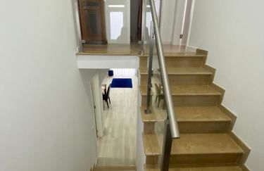 Gina House - Photo 13