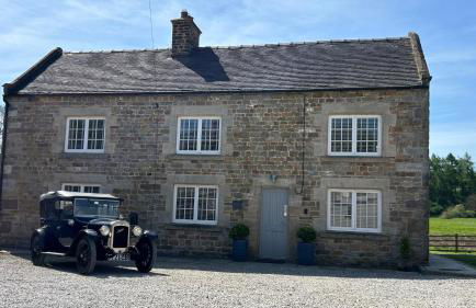 Farmhouse - Sleeps 6 - Near Alton Towers Peak Dist - Foto 2