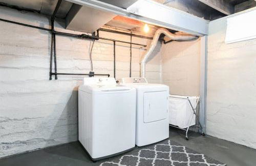 South Bend Serenity: Freshly Renovated 3BR 2mi ND - Foto 28