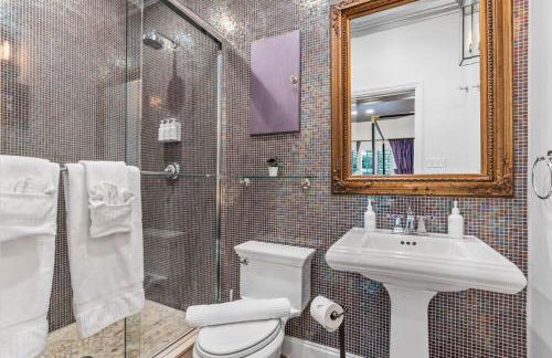 The Modern Castle Canal View Access Rooftop Living Greenhouse VlLLAS - Foto 41