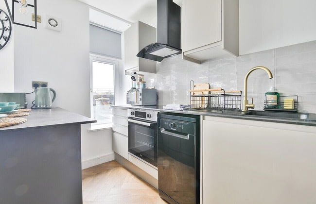 North Road New Luxe Flats with Parking - Foto 41