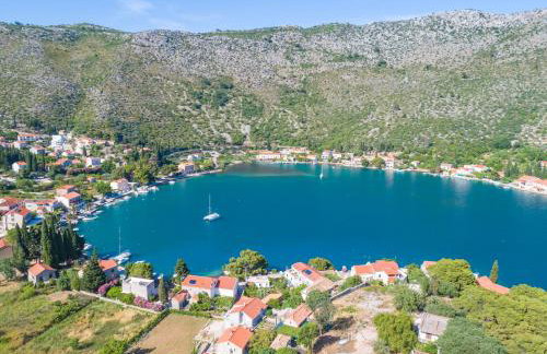 Villa Dolores Apartments - Photo 94