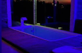 Suite Piscina térmica e Banheira Jacuzzi a 20km de Ctba - Foto 15