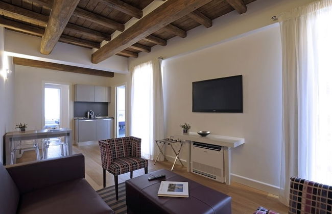 Trevi Palace Luxury Inn - Foto 9