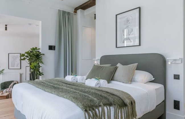 Modern Apartment in the Centre of Antwerp - Photo 17