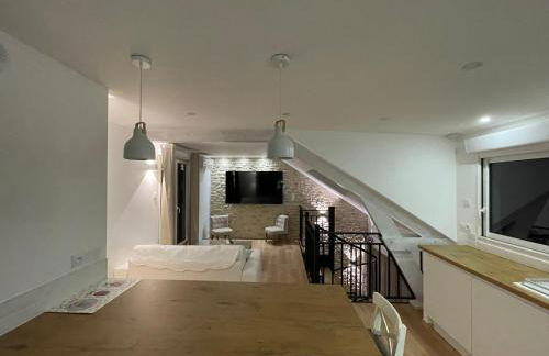 Duplex vieux marché quartier historique wifi/parking - Foto 3