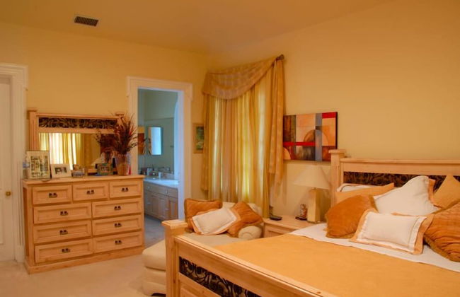 The Stradella Court Mansion - Photo 6