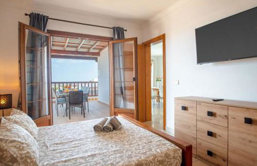 CASA LAURA VISTA LOBOS - spacious Villa with heatable pool and sea views - Photo 33