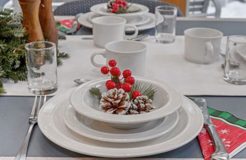 Mountain Haven for Families w Deck - Shuttle - Views - Foto 38