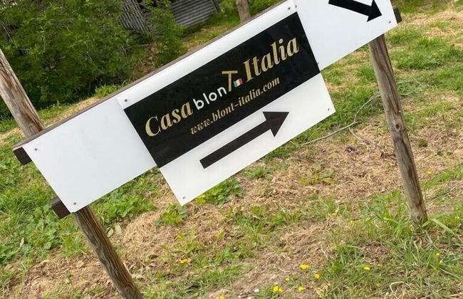 Charming 2-bed Apartment in Petritoli - Photo 15