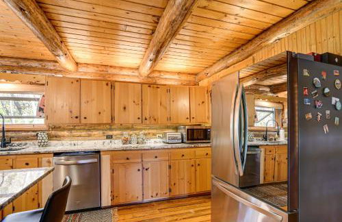 Private Beach! Lakefront Cabin in Panora - Photo 10