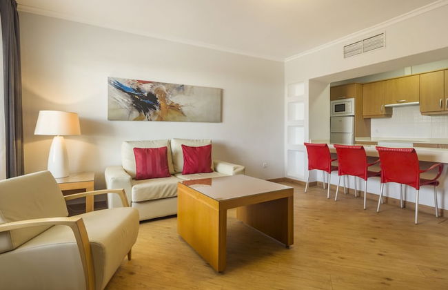 Aparthotel ILUNION Costa Sal Lanzarote - Photo 40