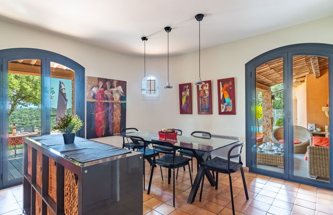 3 bedroom House in Bormes-les-Mimosas with private pool and garden - Photo 9