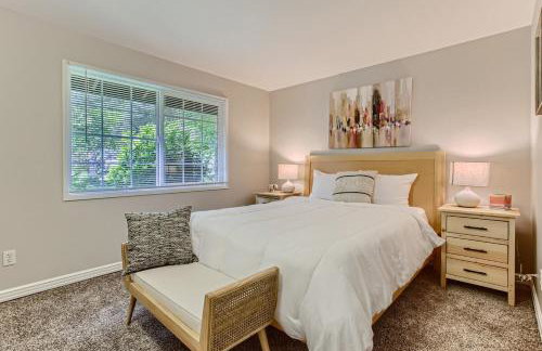 Spacious 4-bedroom home with outdoor deck - Foto 22