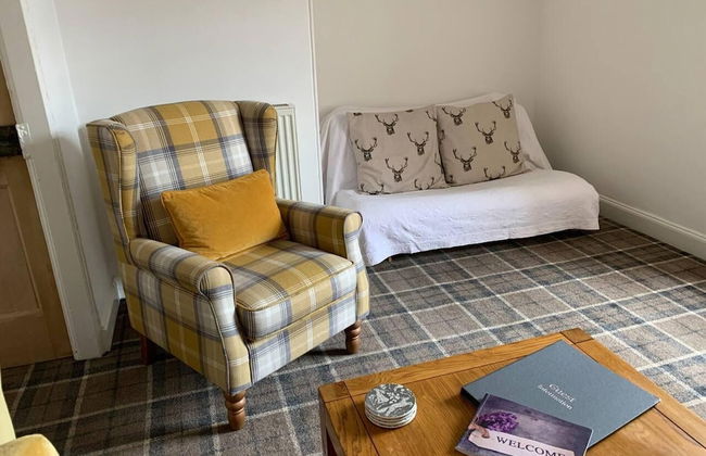 Beautiful 2-bed Apartment in Inverkip Great Garden - Foto 6