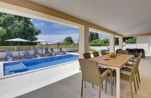 Villa mit Pool und klimatisierten Schlafzimmern - Foto 24